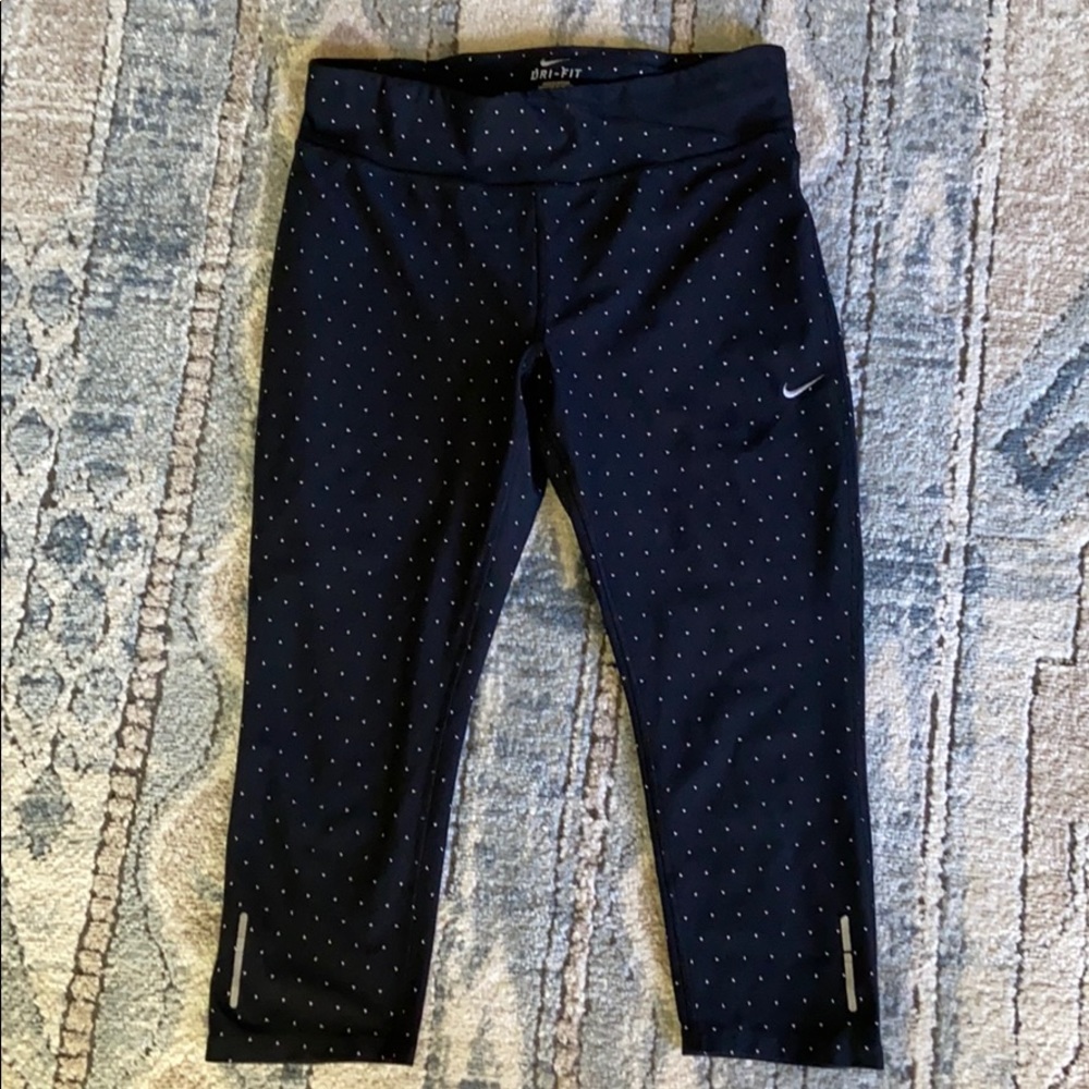 Nike DriFit Capri Leggings